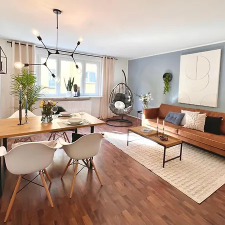 アパート Sabe Apartment: Balcony + Free Parking + Netflix *