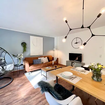 Sabe Apartment: Balcony + Free Parking + Netflix Апартаменты Вупперталь