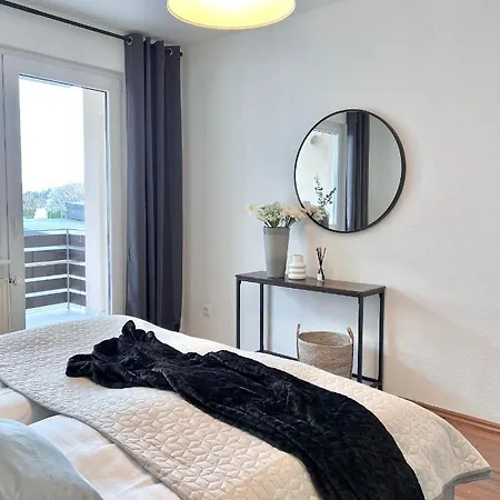 Sabe Apartment: Balcony + Free Parking + Netflix * Wuppertal